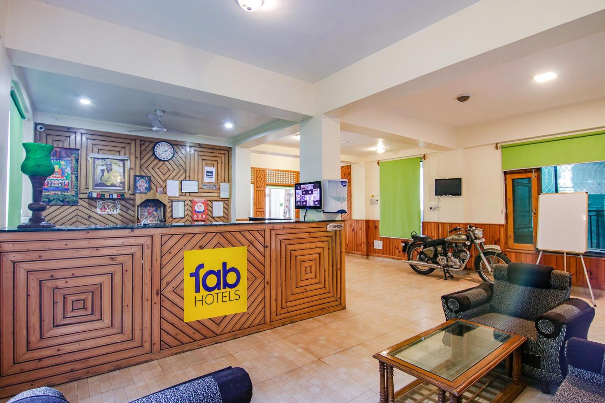 Fabhotel Greenwoods Inn Dharamshala Exterior photo