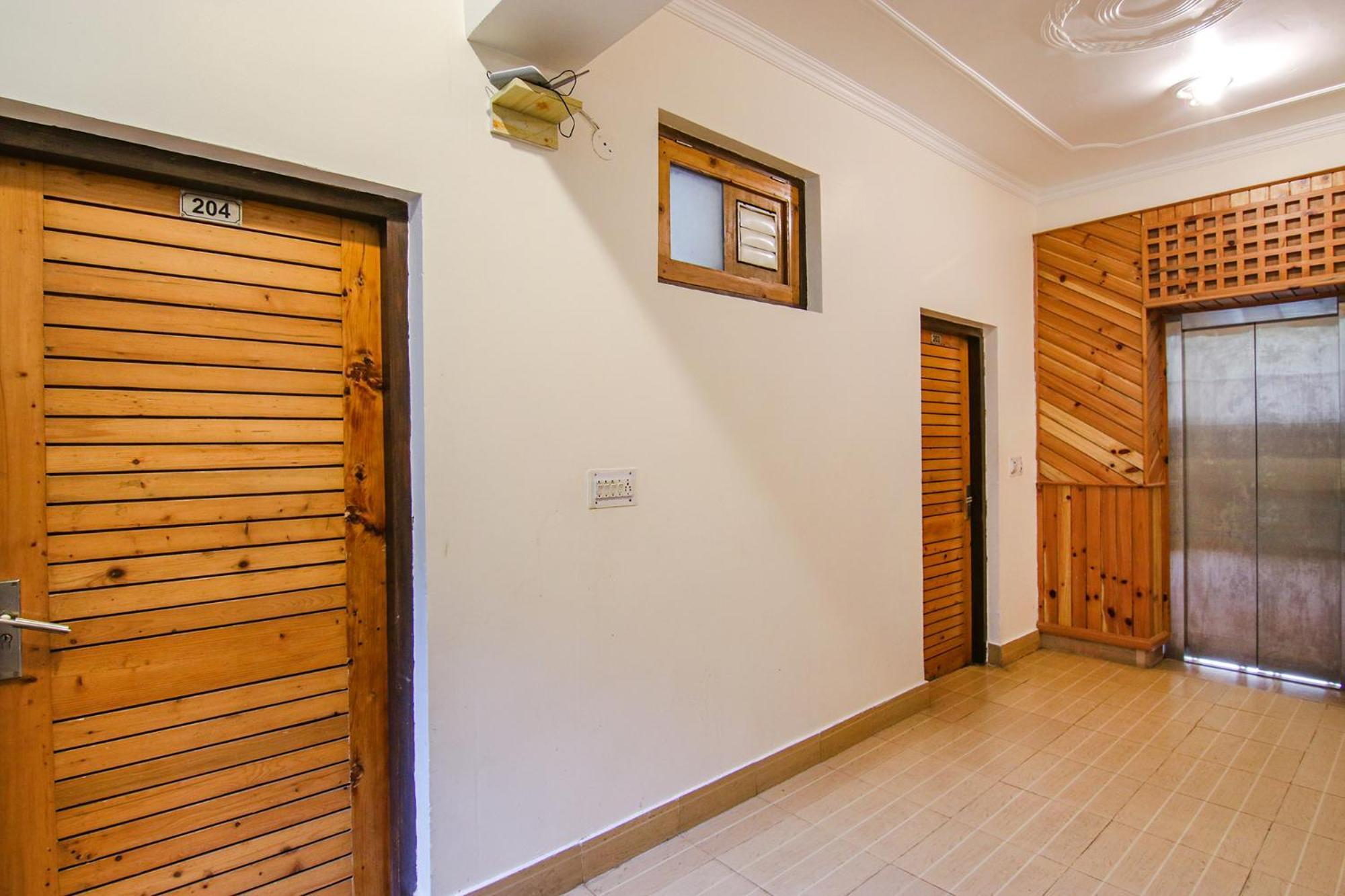 Fabhotel Greenwoods Inn Dharamshala Exterior photo