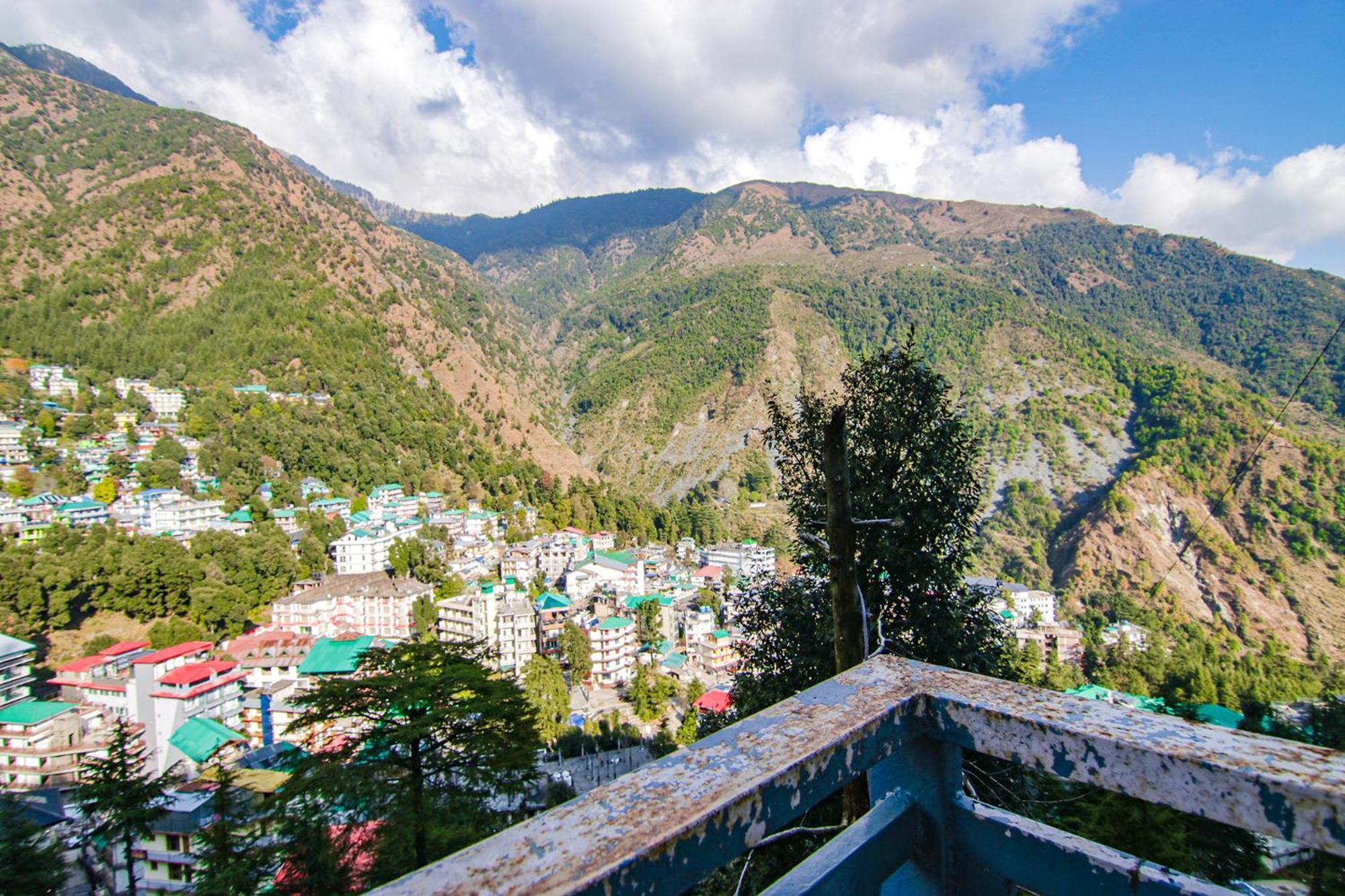 Fabhotel Greenwoods Inn Dharamshala Exterior photo
